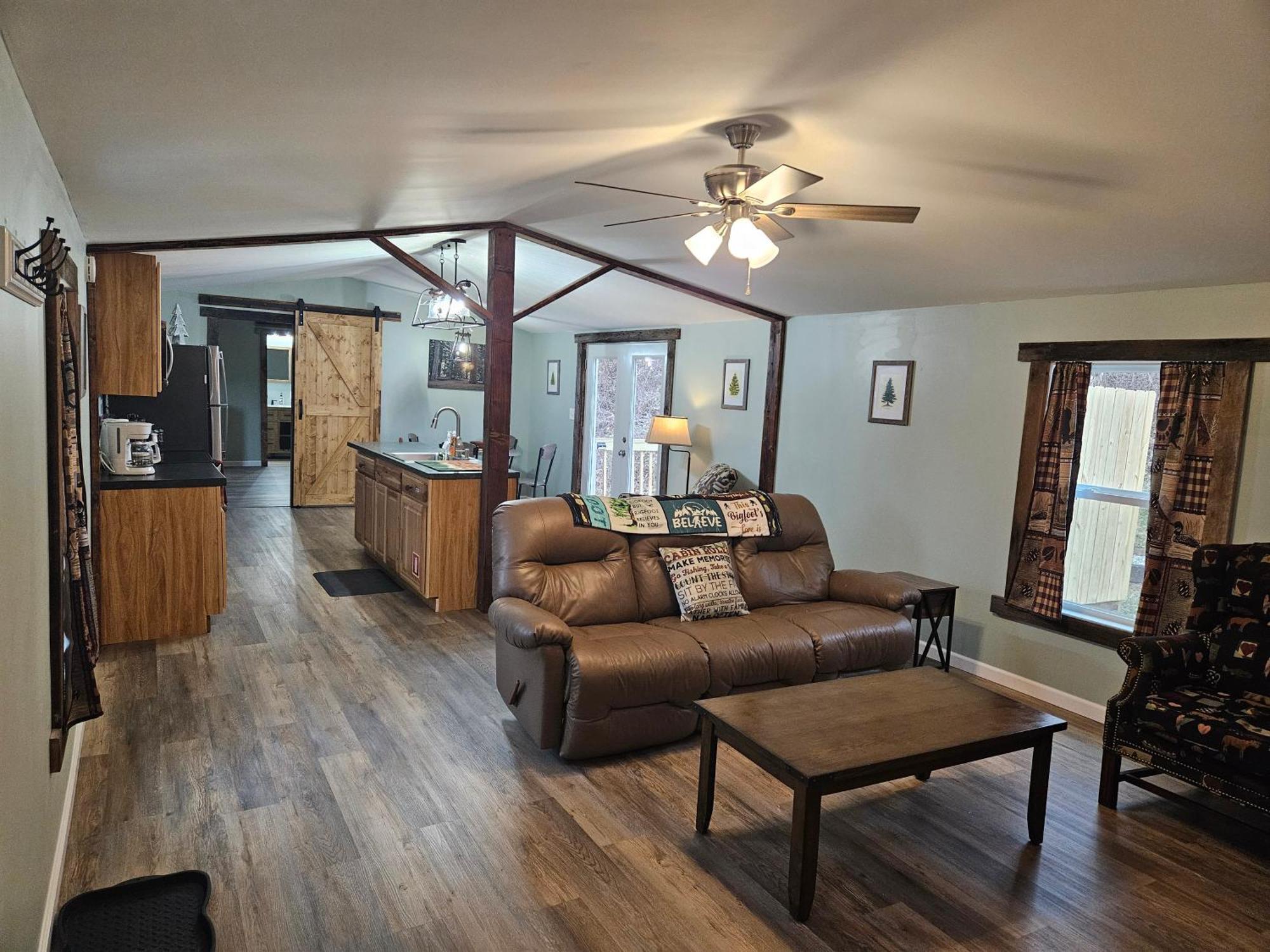 Villa Grey Pines At Hocking Vacations Logan Exterior foto