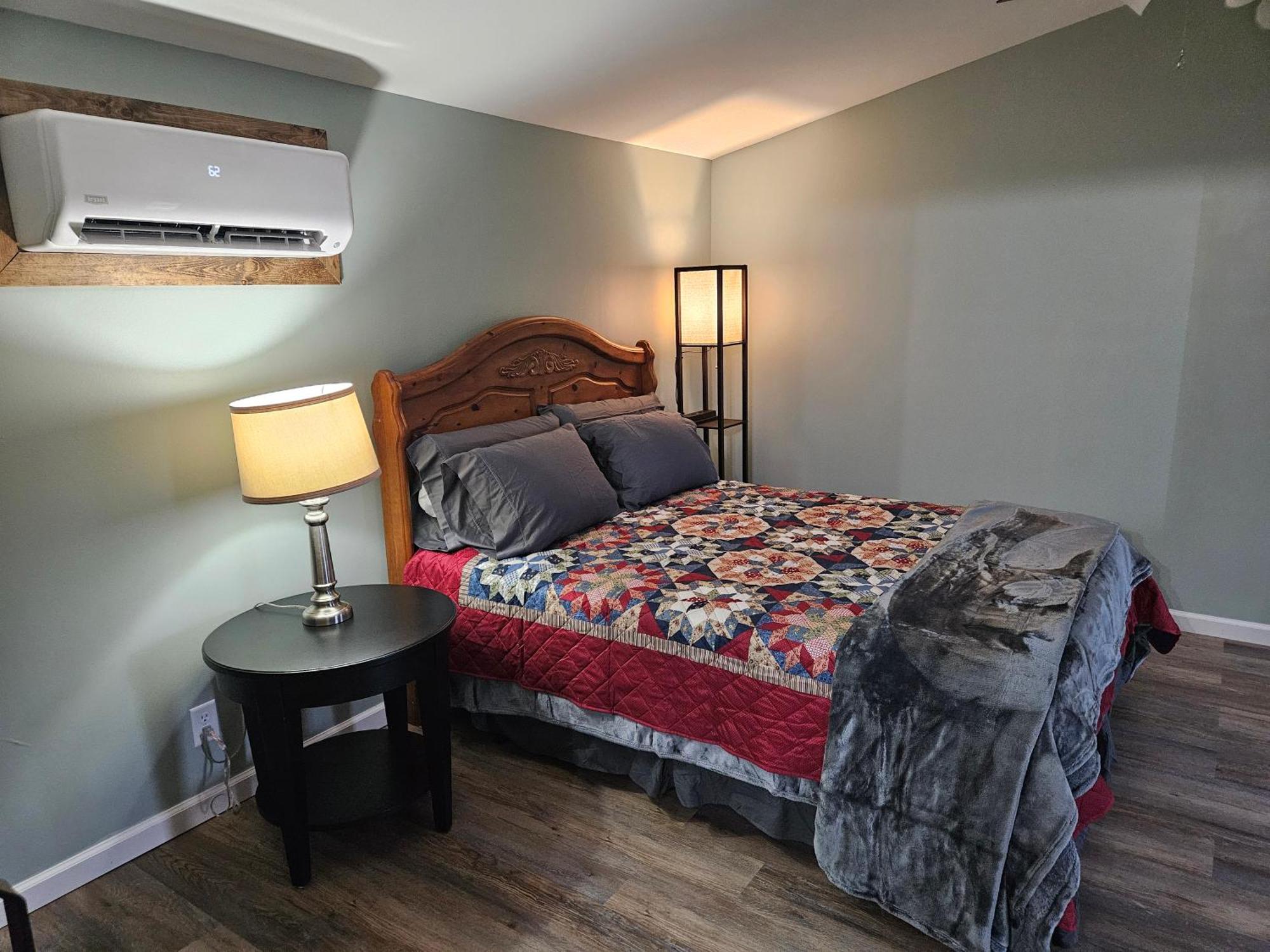 Villa Grey Pines At Hocking Vacations Logan Exterior foto